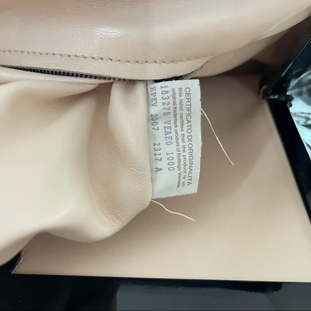 BOTTEGA VENETA Patent Leather Black Frame Bag - Picture 11 of 13